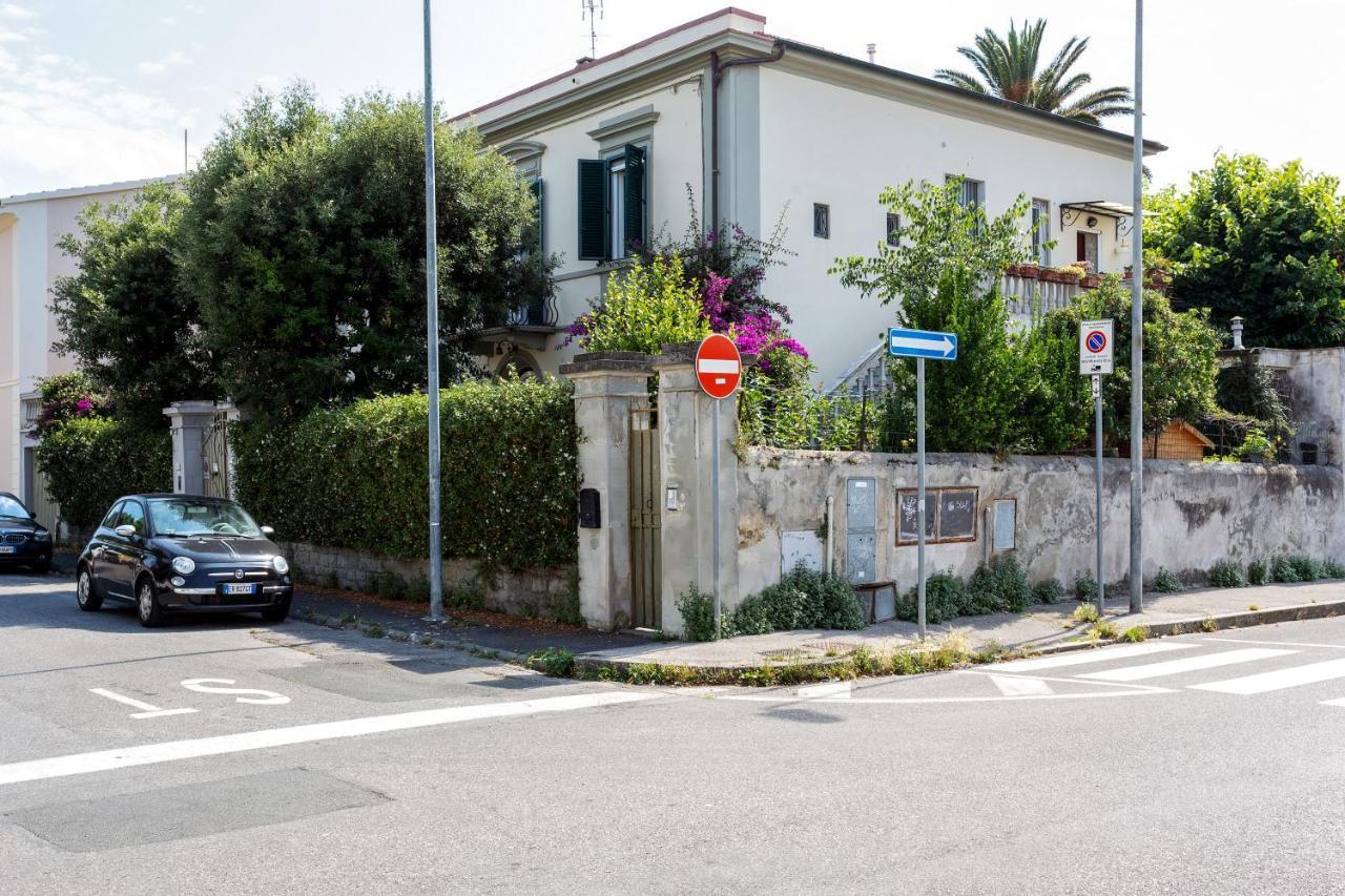 Casa Ginevra - 3 Minutes Walk From The Sea Apartment Ливорно Екстериор снимка